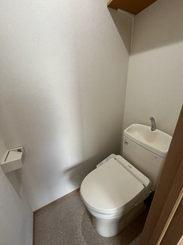根岸拾番館のトイレ
