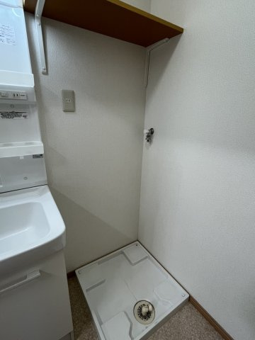 根岸拾番館の設備|室内洗濯機置場