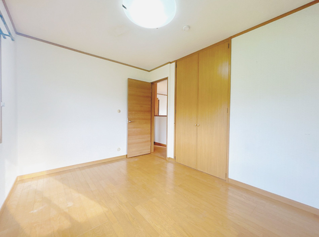 売中古戸建　富士市船津の洋室