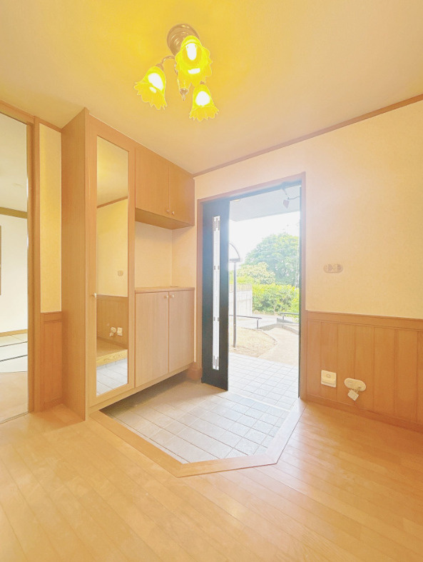 売中古戸建　富士市船津の玄関