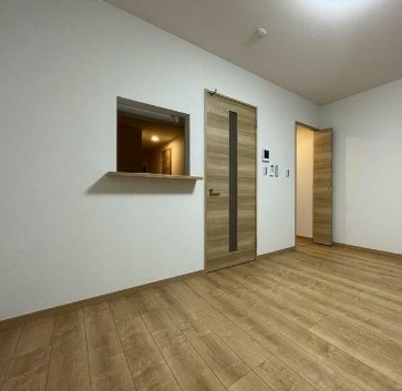 【居間・リビング】 | Dolce | 8.0帖のきれいな洋室。