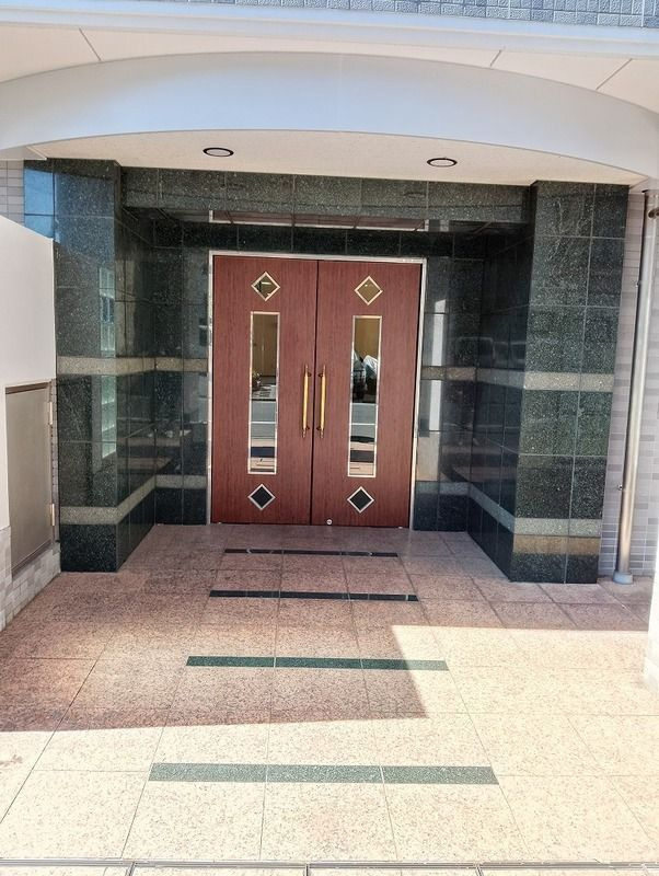 キャッスルステージ浅草吾妻橋のエントランス