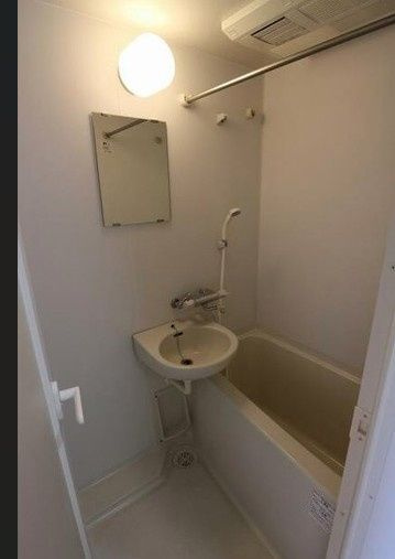 キャッスルステージ浅草吾妻橋の浴室