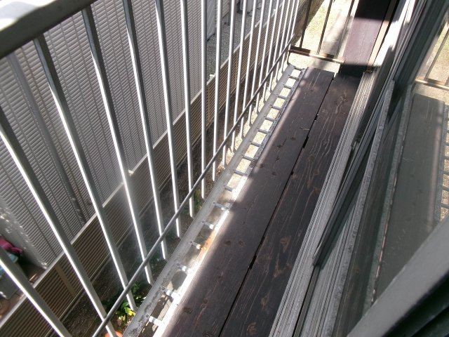 大蔵八幡町戸建のバルコニー