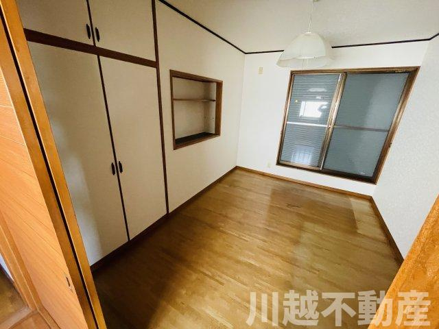 駐車場１台可能、庭付き、閑静な住宅地の洋室|当店は最寄り駅から徒歩圏内です