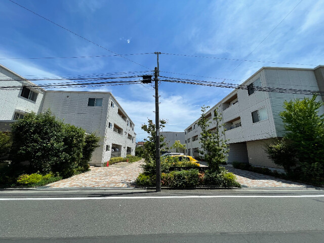 ガーデンレジデンス北嶺ウエスト棟の外観