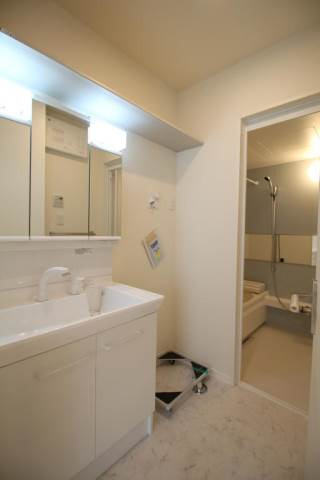 ガーデンレジデンス北嶺ウエスト棟の洗面所