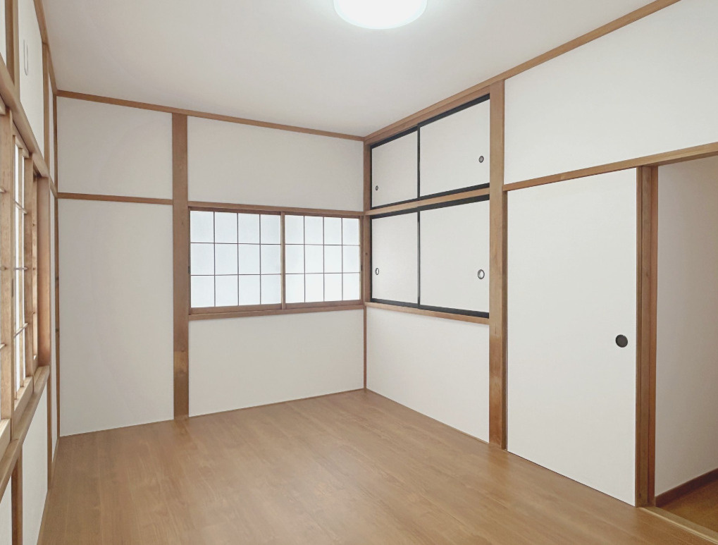 売中古戸建　富士市原田の洋室