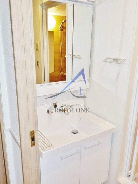 ソレイユ・クレールの洗面所|独立洗面台です。