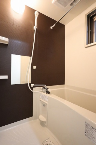 MEER（ミーア）の浴室|落ち着いた空間のお風呂です