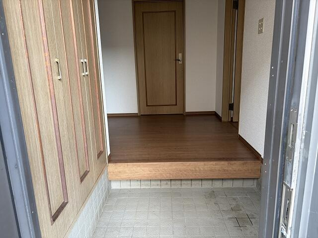 【玄関】 | 下妻市下妻丙　中古戸建