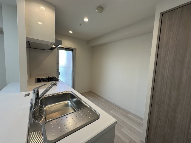 プレサンスロジェ岐阜ザ・クラス【12階】のキッチン