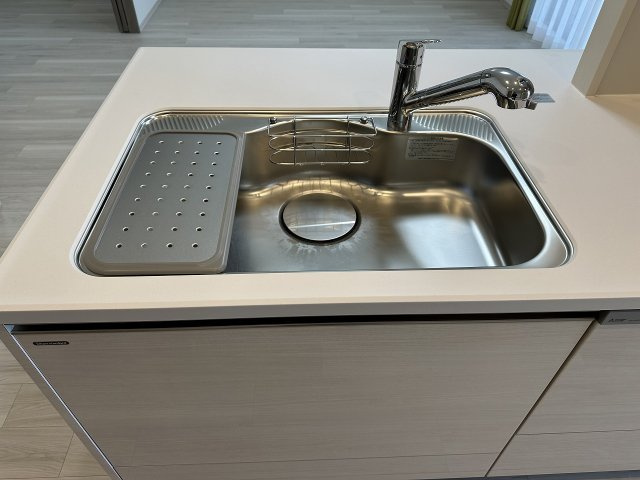 プレサンスロジェ岐阜ザ・クラス【12階】のキッチン