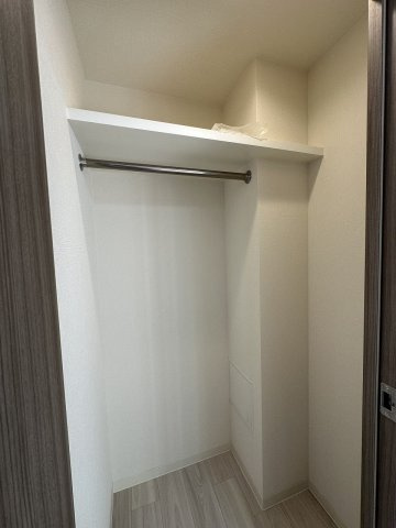 プレサンスロジェ岐阜ザ・クラス【12階】の収納