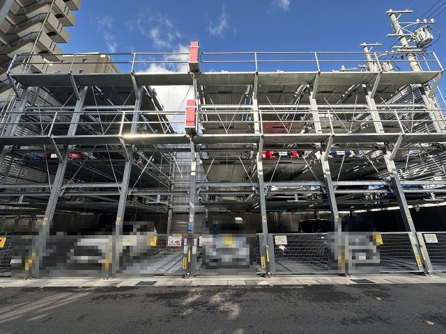 プレサンスロジェ岐阜ザ・クラス【12階】の駐車場