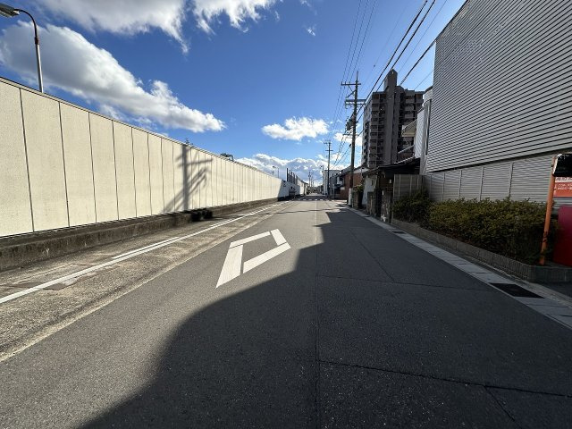 プレサンスロジェ岐阜ザ・クラス【12階】のその他|前面道路