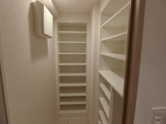 【収納】 | NL武蔵小杉レジデンス | 他のお部屋の参考写真となります。