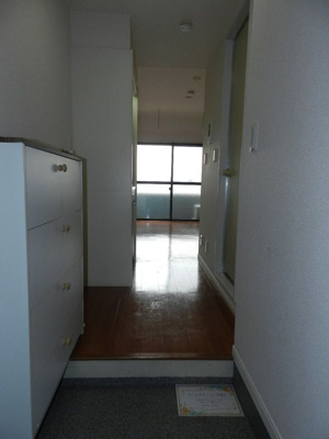 【玄関】 | エスクロープラザ