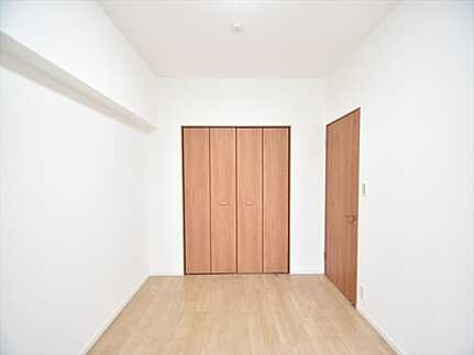 カルム宮島口の洋室