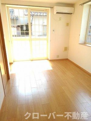 ファイン・パラッツオＡの居間・リビング