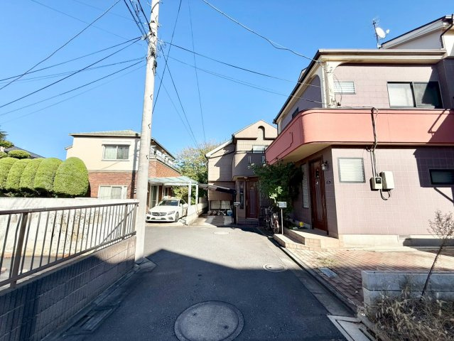 板橋区西台2丁目　新築戸建の前面道路含む現地写真|2025.11.10撮影

現地ご見学希望・資料請求などお気軽にお問い合わせ下さい！
03-5990-5201