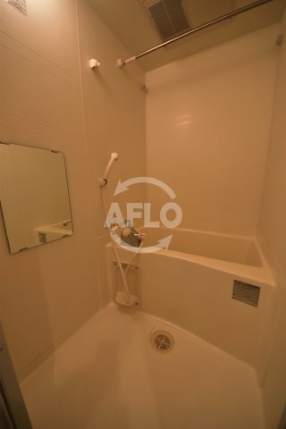 サムティ阿波座Lussoの浴室|サムティ阿波座Lusso　風呂