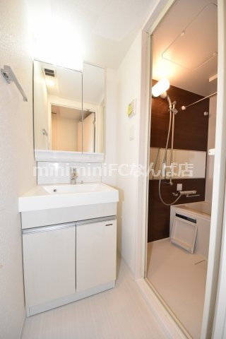 レオンコンフォート堀江公園の洗面所