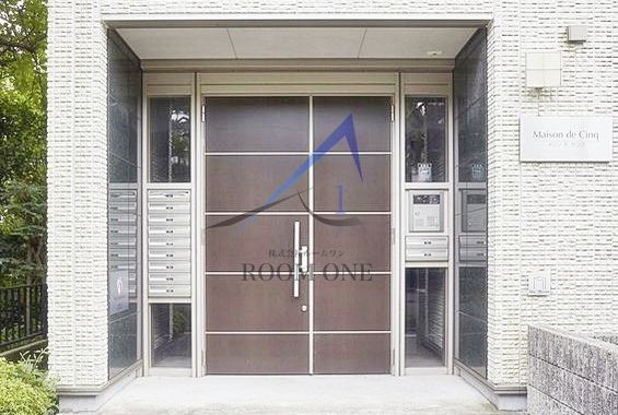 メゾン　ド　サンクのエントランス|エントランスです。