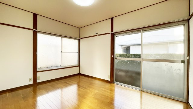 北田宮2丁目5-18　借家の居間・リビング