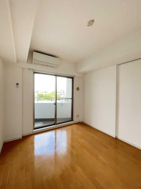 スカイコート後楽園壱番館の居間・リビング