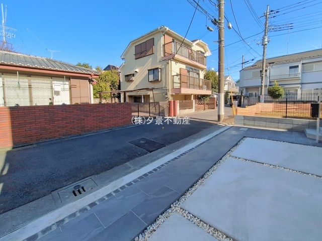 《仲介手数料無料》練馬区東大泉７丁目11-11新築一戸建てRESORT HOUSE