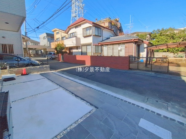 《仲介手数料無料》練馬区東大泉７丁目11-11新築一戸建てRESORT HOUSE