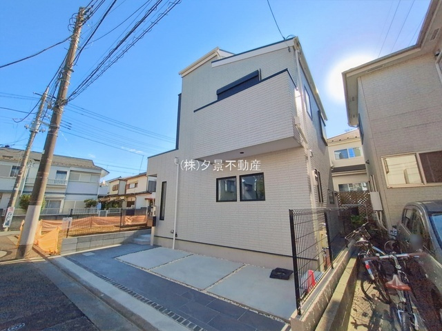 《仲介手数料無料》練馬区東大泉７丁目11-11新築一戸建てRESORT HOUSE