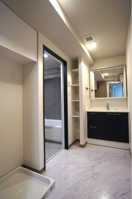 【独立洗面台】 | ヴェルアージュ湘南台 | 独立洗面化粧台が付いています