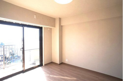 【洋室】 | ヴェルアージュ湘南台 | コンパクトで使いやすい洋室です