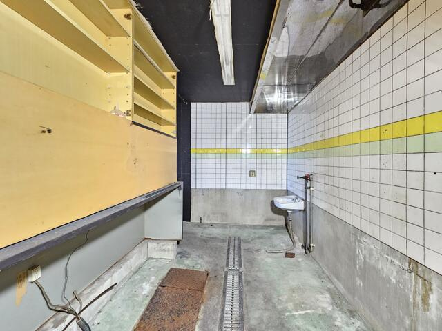 ゴールデンパークの内装