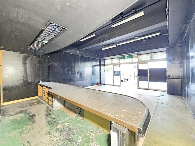 ゴールデンパークの内装