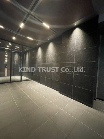 梅田ガーデンレジデンスのロビー|ゆとりのあるロビーです