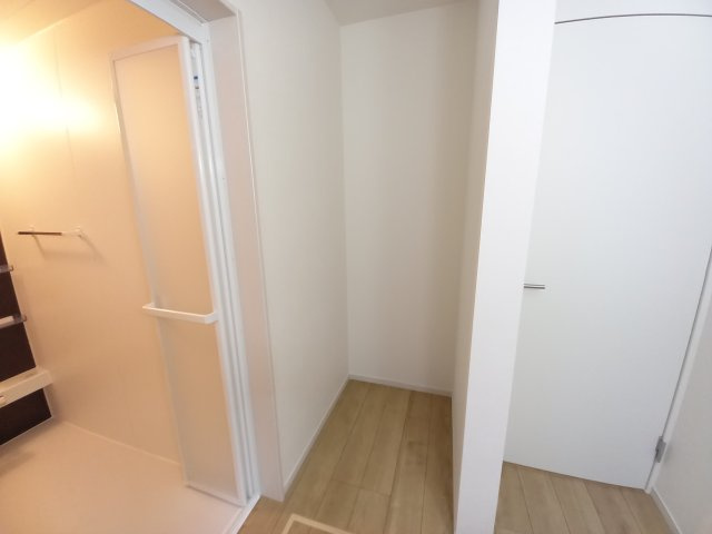 水戸市元吉田町　5期の収納|リネン庫にはタオルやお着換え、季節ものの寝具の保管スペースとして♪（同施工物件）