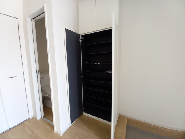 水戸市元吉田町　5期の収納|シューズボックス～！家族全員の靴がしまえて玄関周りも常にスッキリ～整理整頓出来ます～（同施工物件）