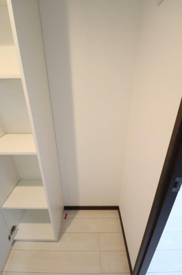 【収納】 | GENOVIA 南行徳 skygarden | 参考写真（同物件別部屋）