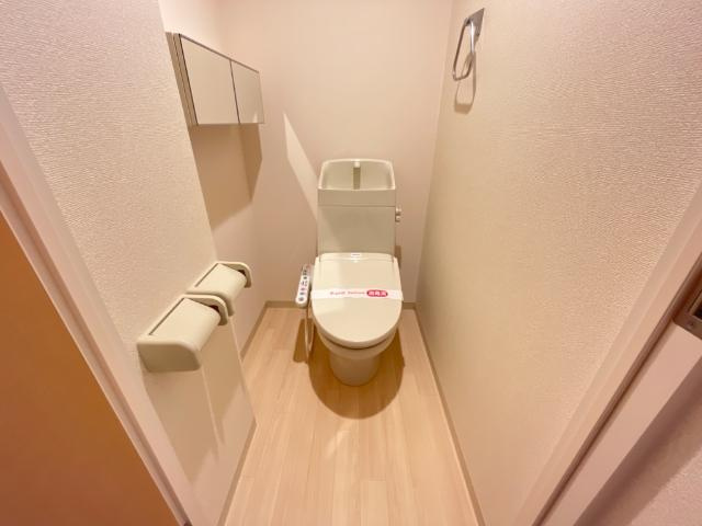 パールハイツＫのトイレ|シャワー付トイレ