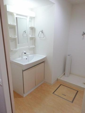 マインヒルズ弐番館の洗面所|洗面