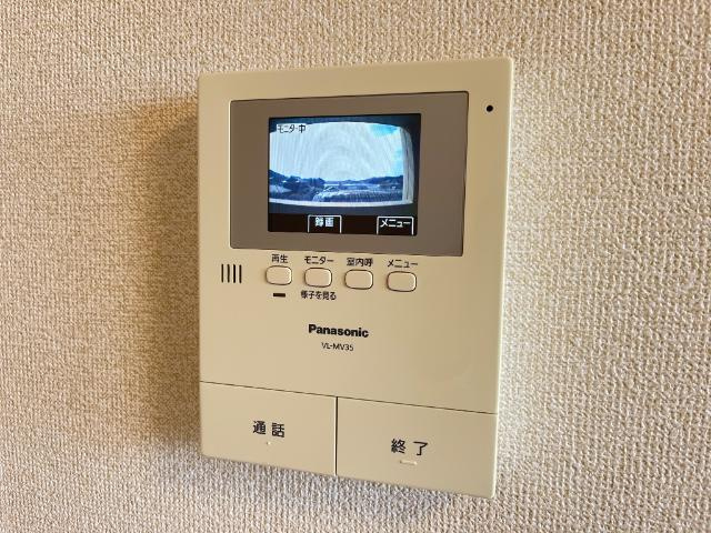 シャルム浜玉の内装|カメラ付インターホン