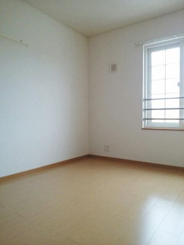 ボヌールＢの内装|明るい室内です