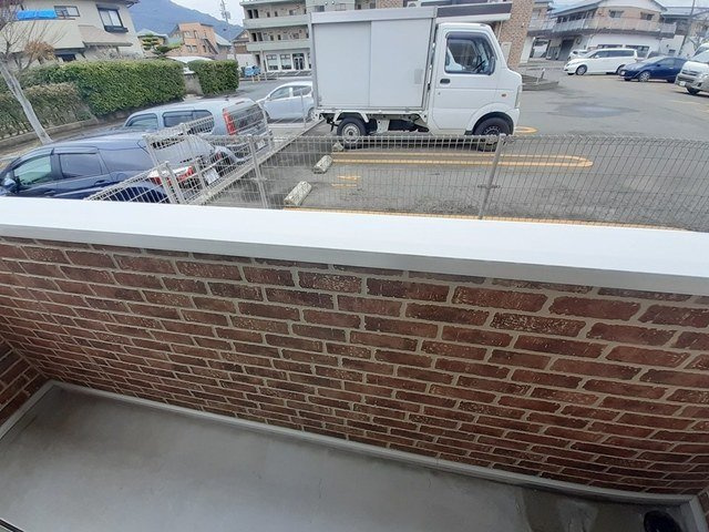 アヴァンツァート　ヴィアーレⅠのバルコニー|開放的で明るい空間を演出してくれるバルコニーです