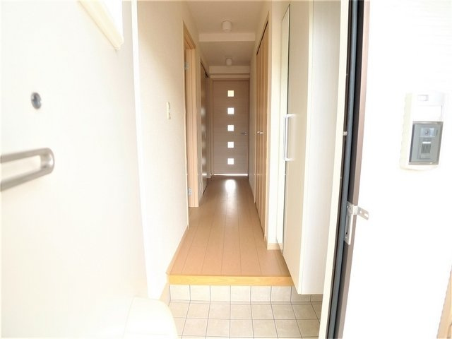 フィオーレの玄関|収納もある玄関です