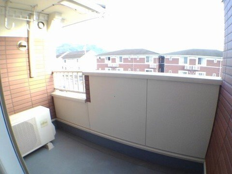 パイン　スクエア　ノース　Ｂのバルコニー|落ち着いた時間を過ごせるバルコニーです