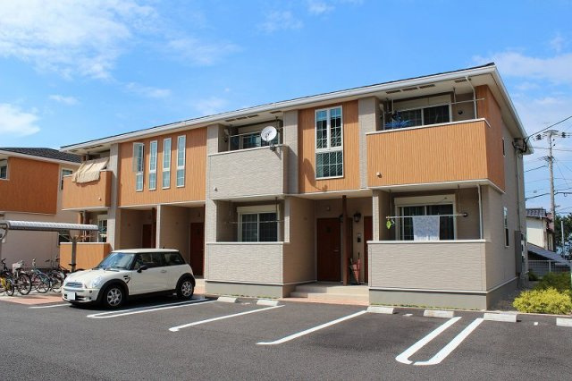 エスト　ウィステリアＢ