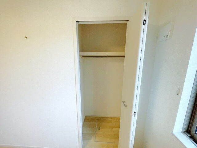 アザール　Ⅲの収納|大きなスペースがあり、収納には困りません